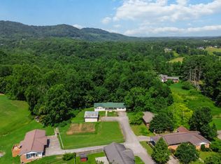37 Kentucky Ln, Williamsburg, KY 40769