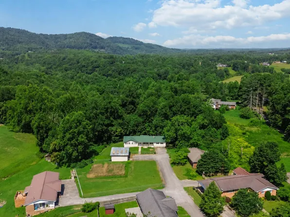 37 Kentucky Ln, Williamsburg, KY 40769