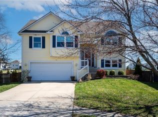 14851 S Summit St, Olathe, KS 66062