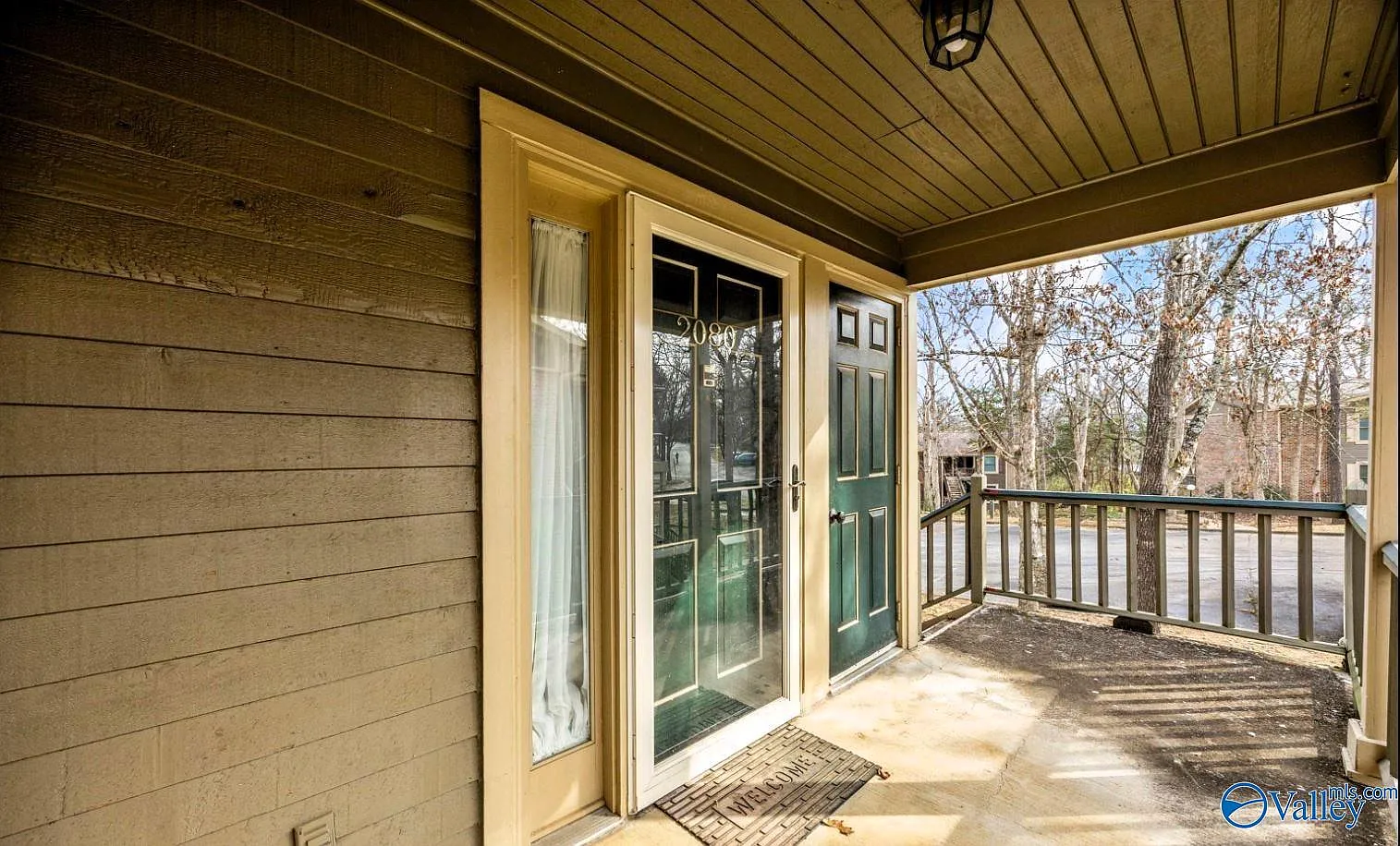 1 bed, 1.0 bath, 750 sqft, $1,100 — Photo 2