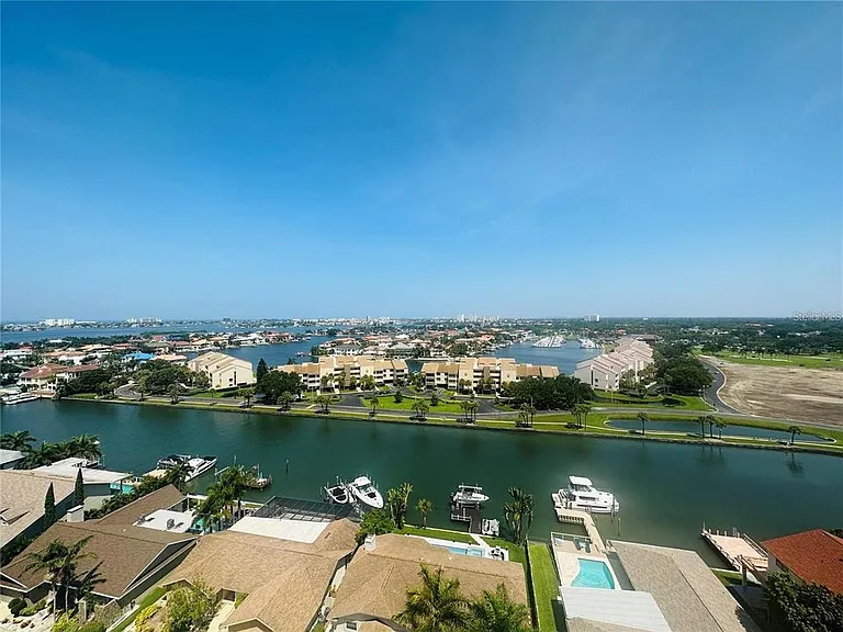 5950 Pelican Bay Plz S #505 — Photo 54