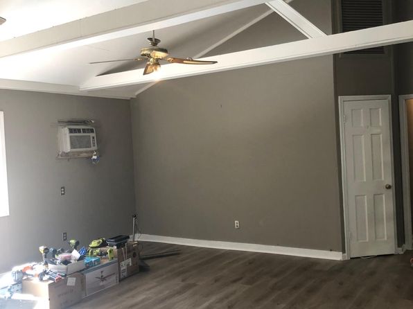 15210 El Ranchitos Ave UNIT C