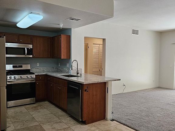 3rd image of 44790 Adam Ln #44790