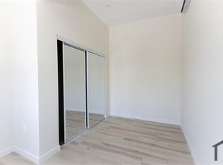 6210 10th Ave #21, Los Angeles, CA 90043