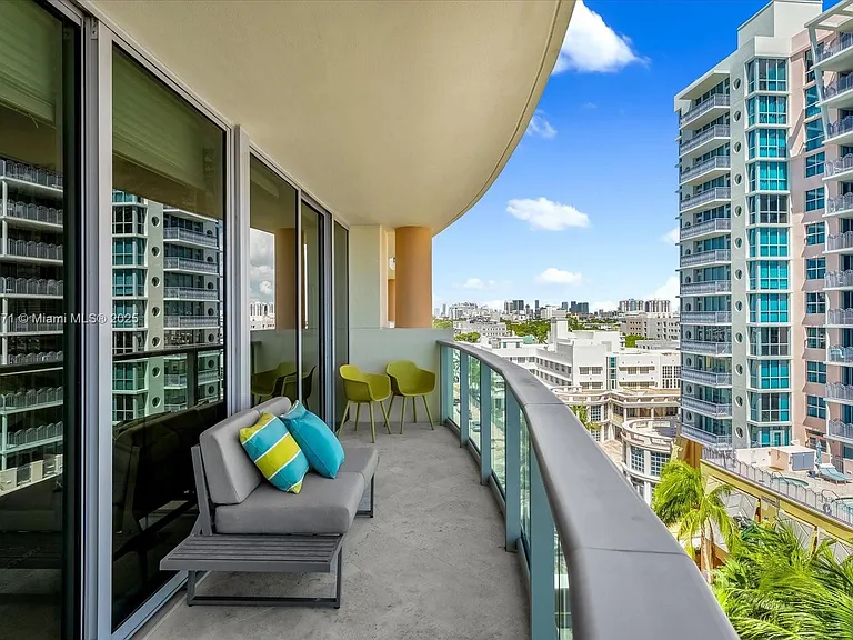 1455 Ocean Dr #909 — Photo 22