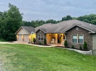 21 Stoneleigh Ln, Bella Vista, AR 72715