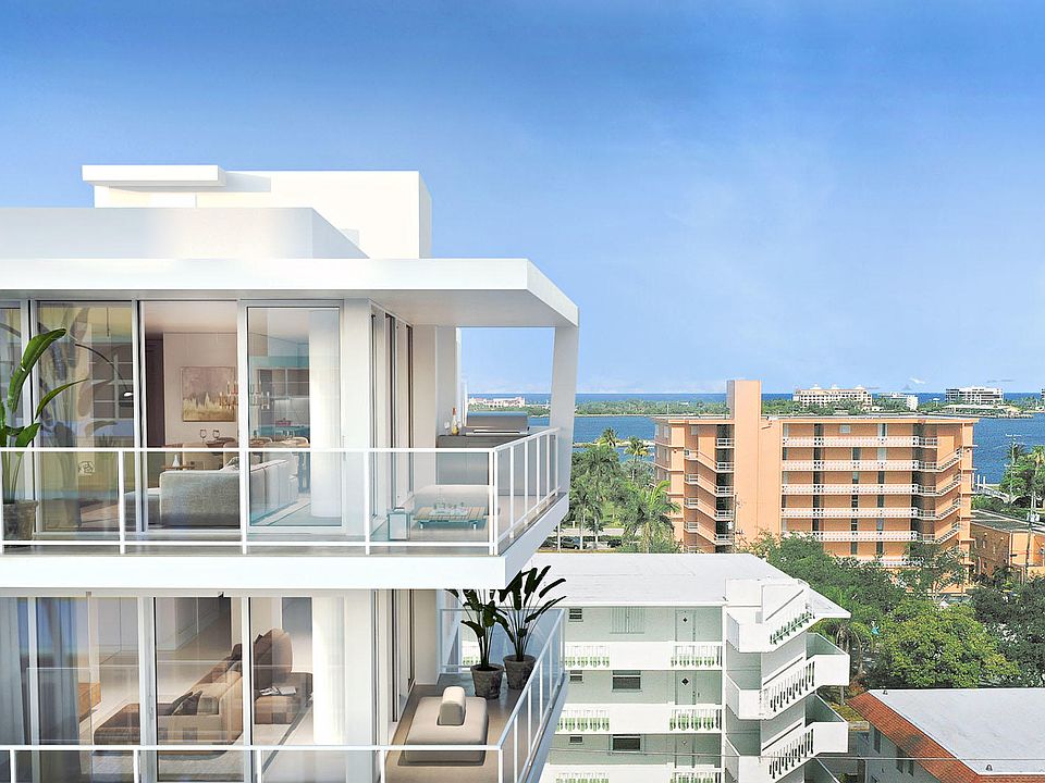1st image of 117 Lake Ave #204