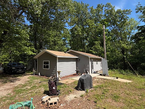 2nd image of 154 Little Road Lane