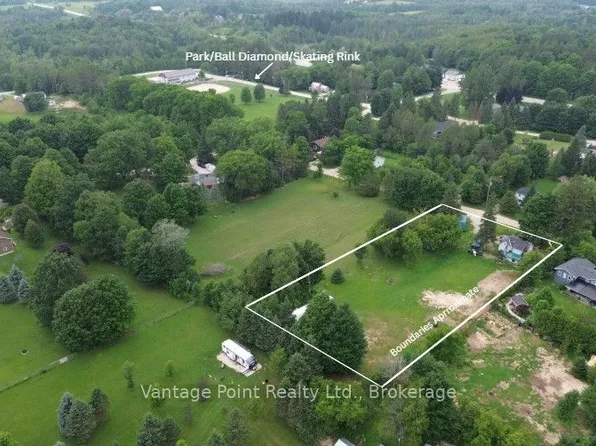 136 Torry St, Grey Highlands, ON N0C 1K0