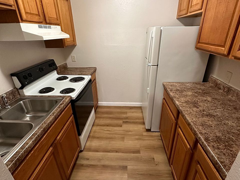 1st image of 1520 E 17th St N #1514-104