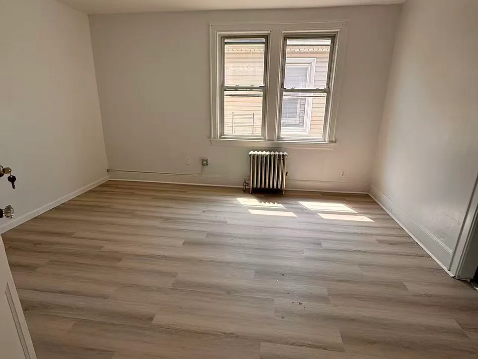23-12 121st St #2