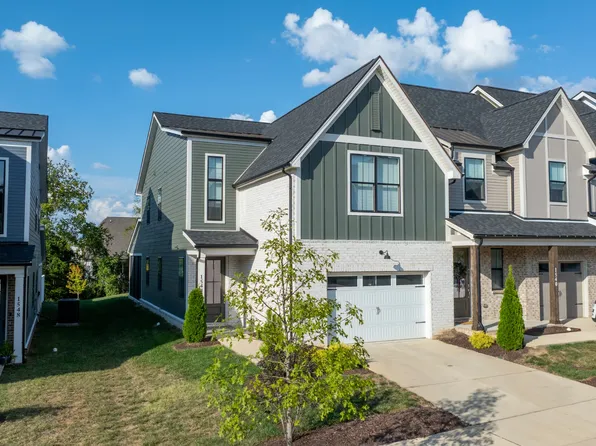 1544 Nickelby Pl, Thompsons Station, TN 37179