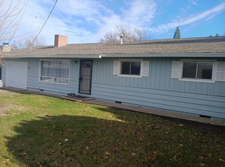 70 Crater Ln, Central Pt, OR