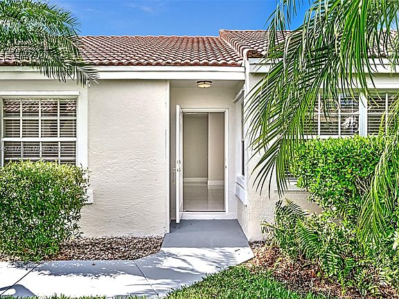 4th image of 2248 NW 158th Ave