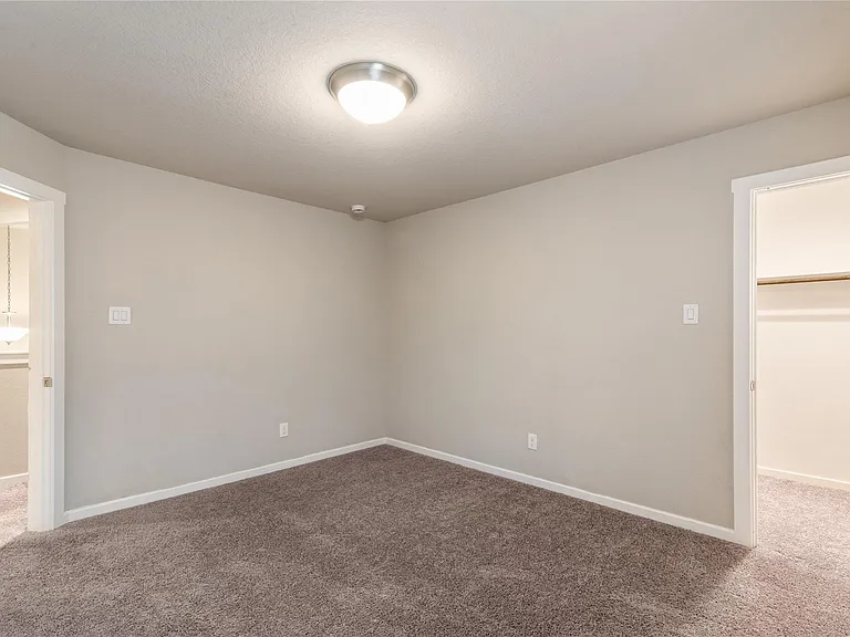 4702 Primrose Valley Ln — Photo 26