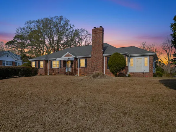 202 Greenwood Hwy, Saluda, SC 29138