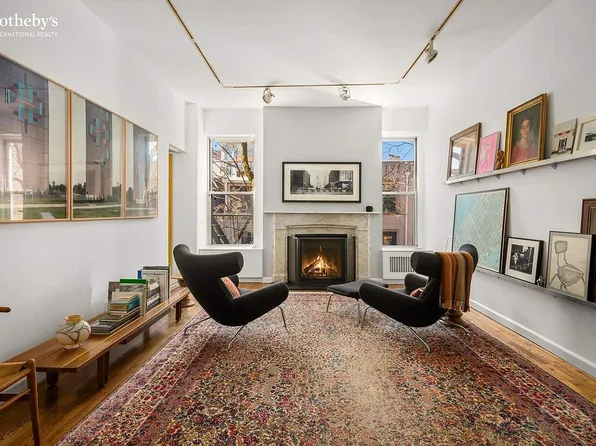 50 W 9th St APT 4B, New York, NY 10011