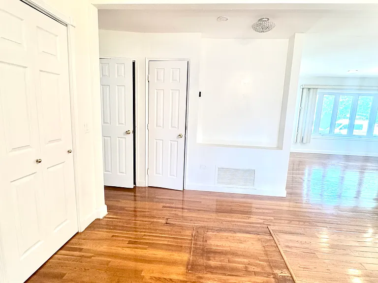 24 Sheldon Pl — Photo 17