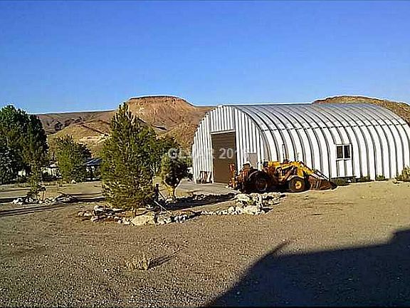 3rd image of 370 Sierra Vista Ln