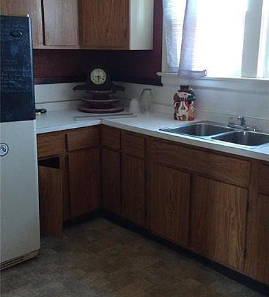 5th image of 2262 Niagara Ave