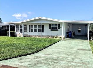 1435 Apache Cir, Tavares, FL 32778