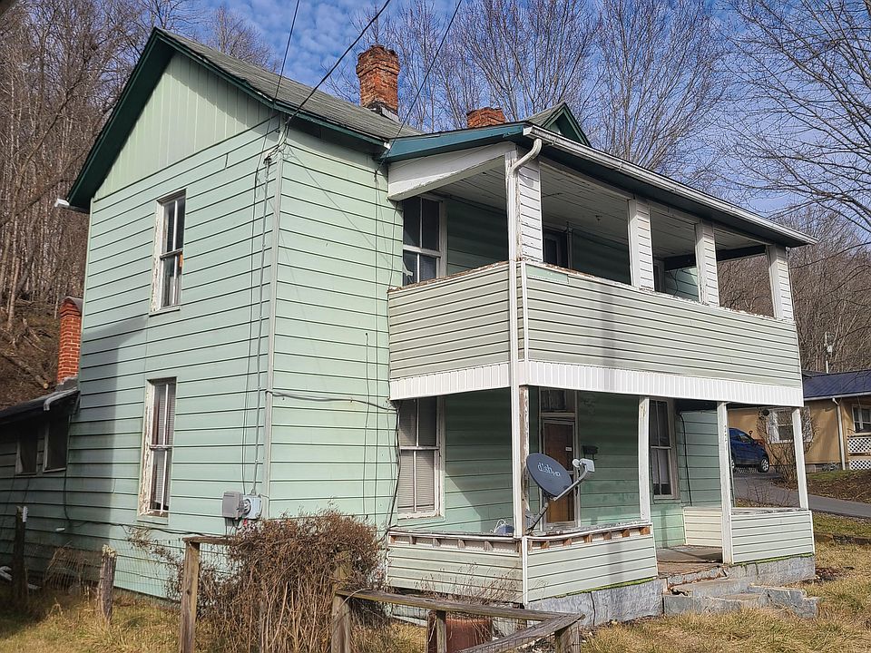 221 E Main St, Ronceverte, WV 24970 Zillow