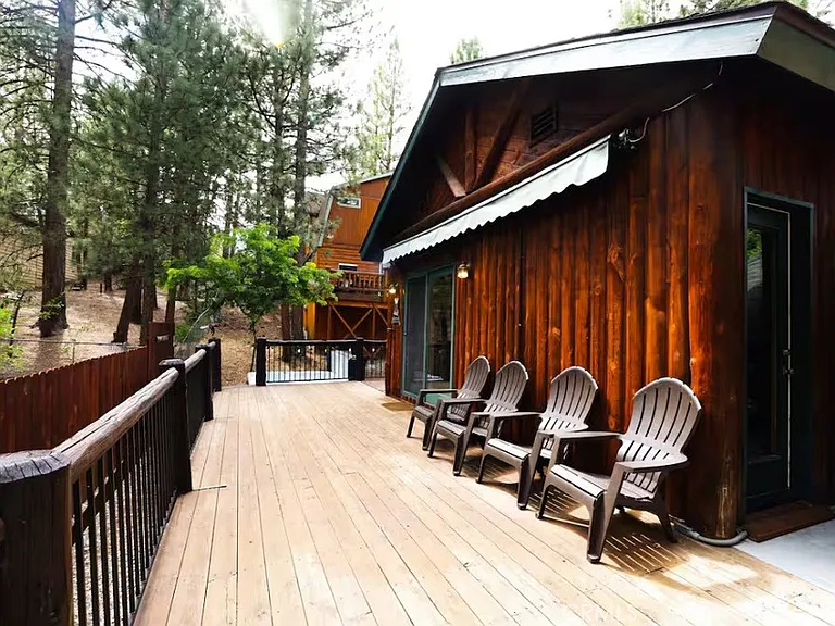 1140 Vine Ave — Photo 16
