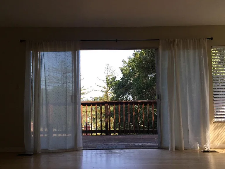 48 Tampa Dr — Photo 3