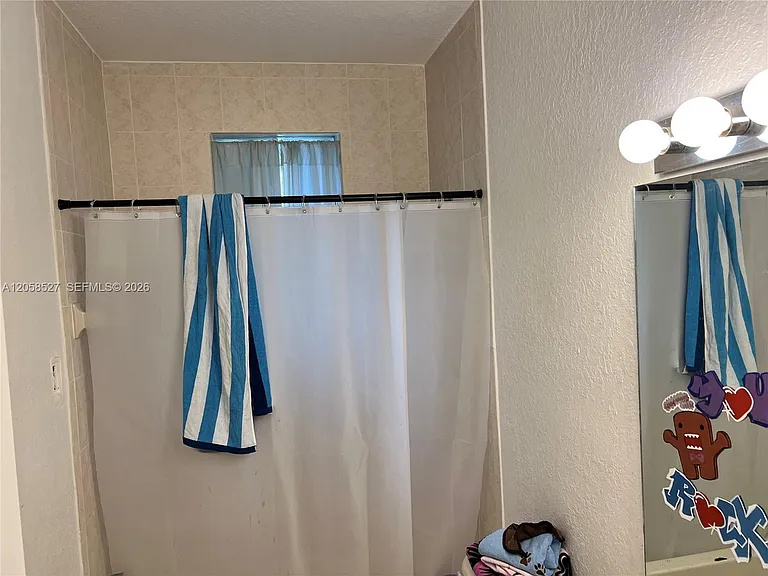 1535 SE 26th St #200 — Photo 34