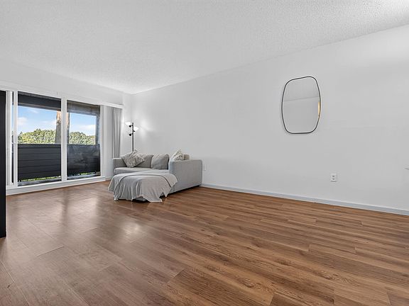 4th image of 3451 Springfield Dr #119
