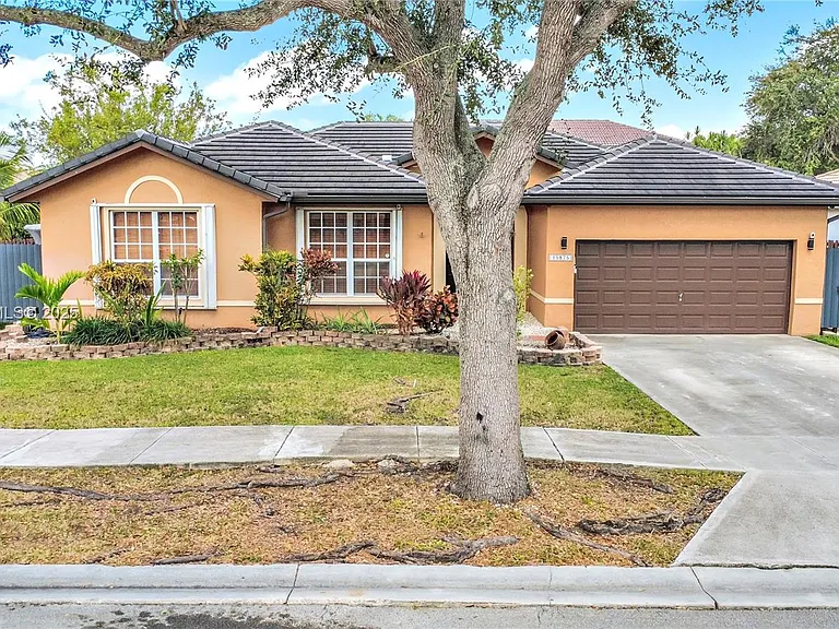 15875 SW 149th Ln — Photo 11