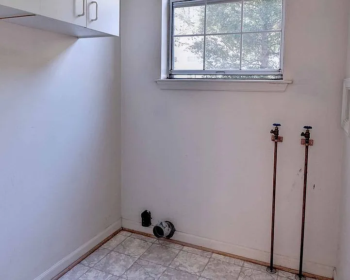 5409 Horan Ct — Photo 10