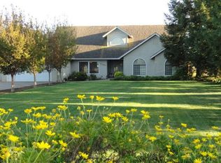 11690 E Eagle Bay Rd, Acampo, CA 95220