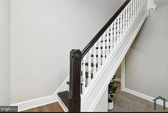 1627 N Caroline St — Photo 16