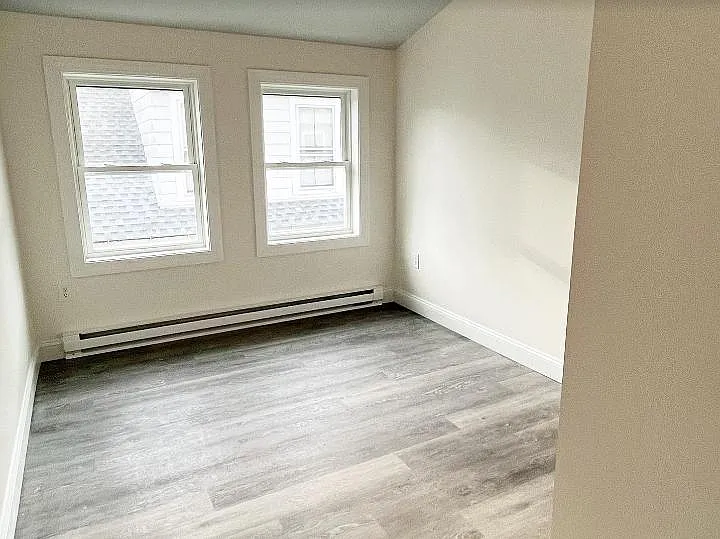 28 Franklin St #3 — Photo 8