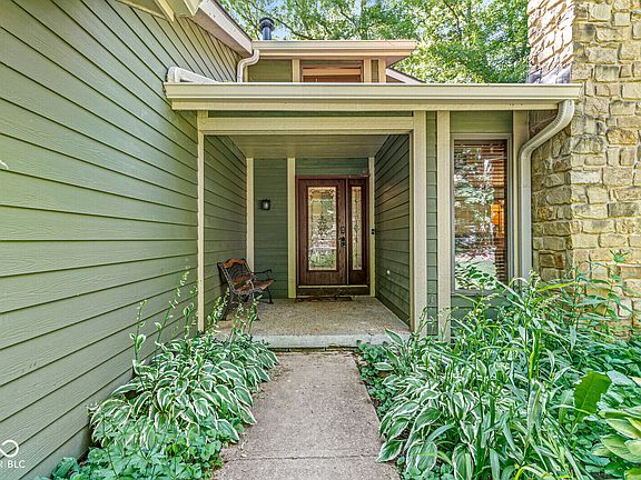 2nd image of 6288 Wings Ct