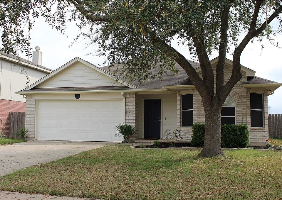 1st image of 22822 W Waterlake Dr