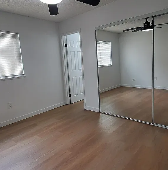 Sierra Gardens — Photo 17