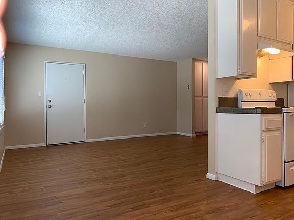 3rd image of 4530 40th St APT 104