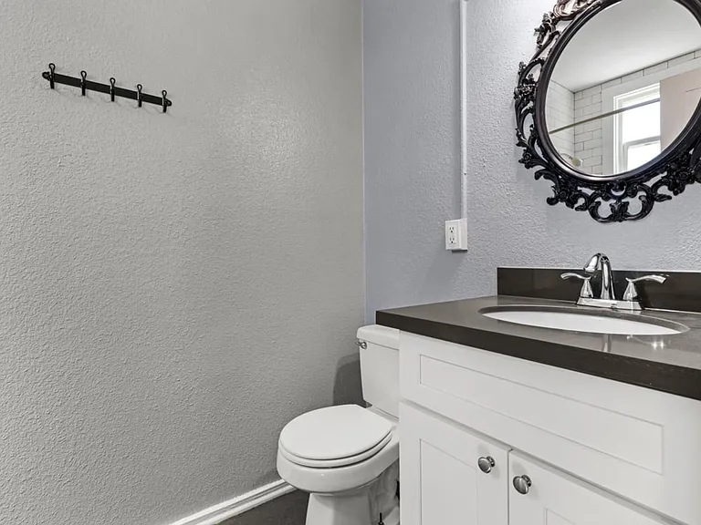 Madison View Apartments — Photo 12