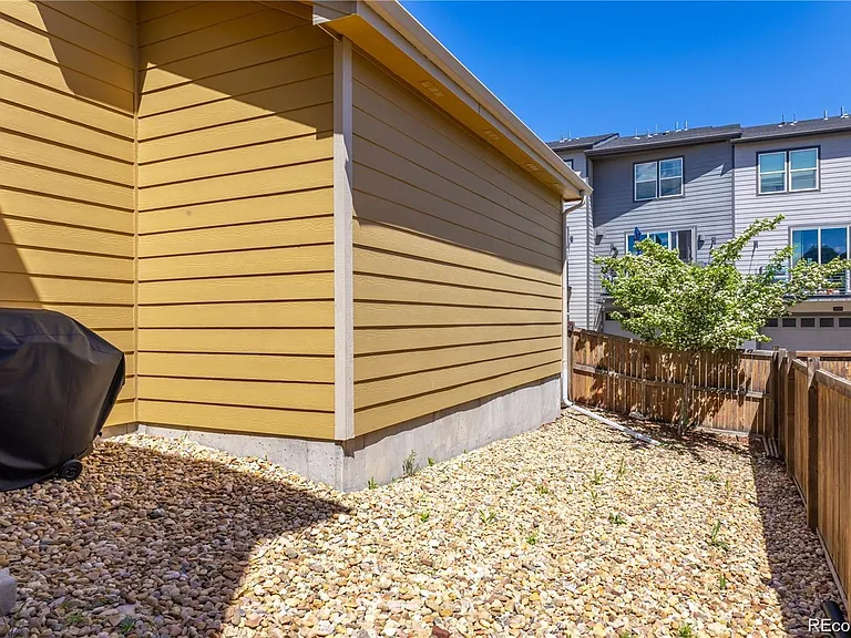 3793 Cadence Dr — Photo 37