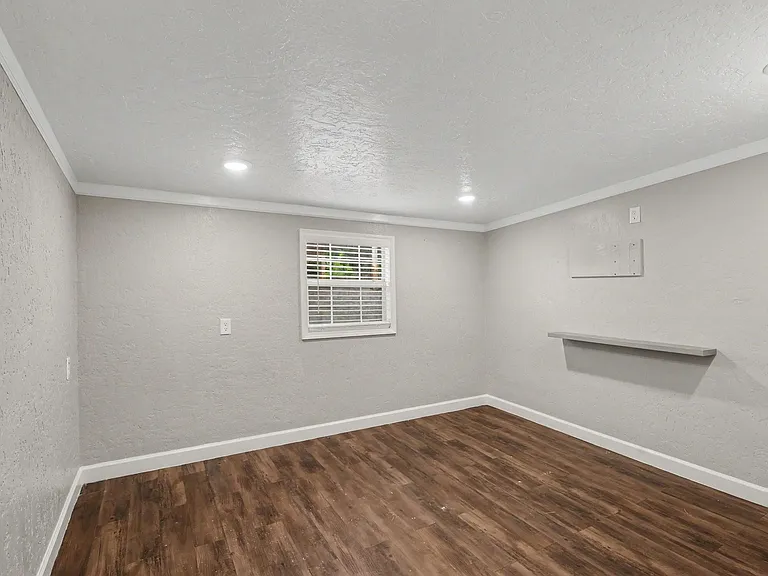 13334 Emporia St — Photo 12