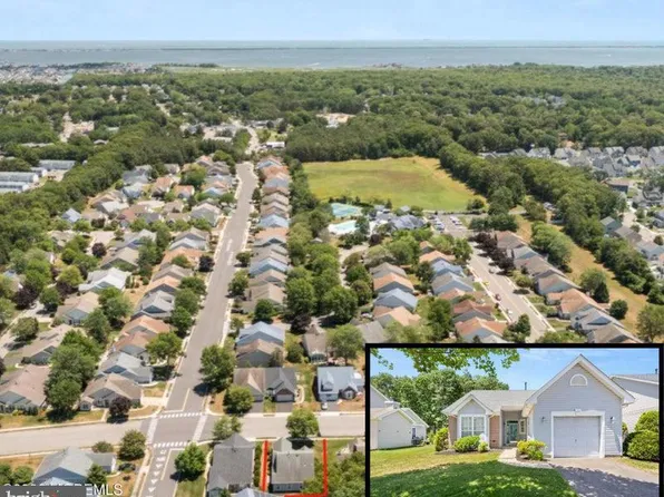 84 Chain Blvd, Bayville, NJ 08721