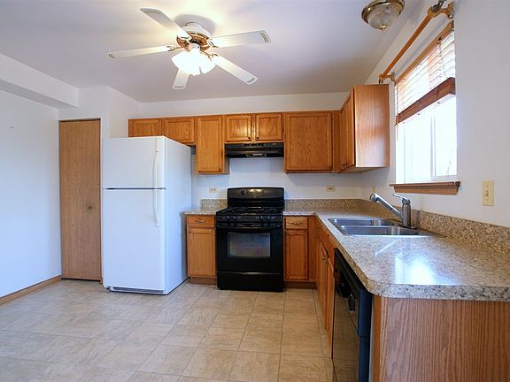 5th image of 2234 N Sedgefield Ct