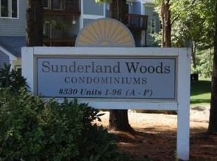 330 Sunderland Rd Unit 17, Worcester, MA 01604