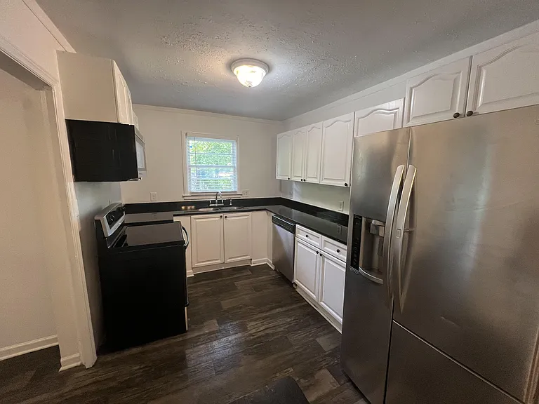 Hilltop Circle Ext SW — Photo 10