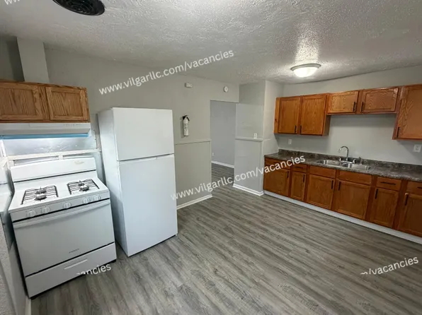 1126 Floyd St, Gary, IN 46403