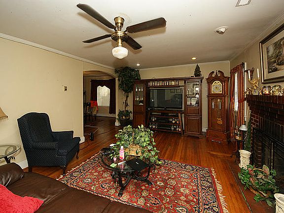 2nd image of 1164 Bexley St