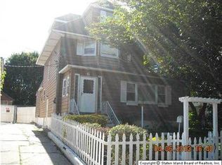 126 Harvard Ave, Staten Island, NY 10301