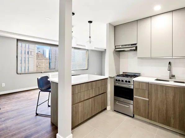 170 Park Row image 4 of 15